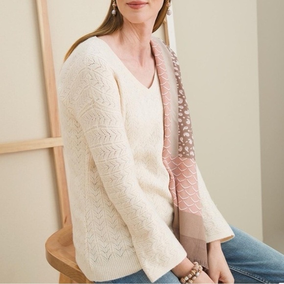 Chico's Drama Cable Pullover V-neck Sweater Oatmeal - Picture 3 of 14